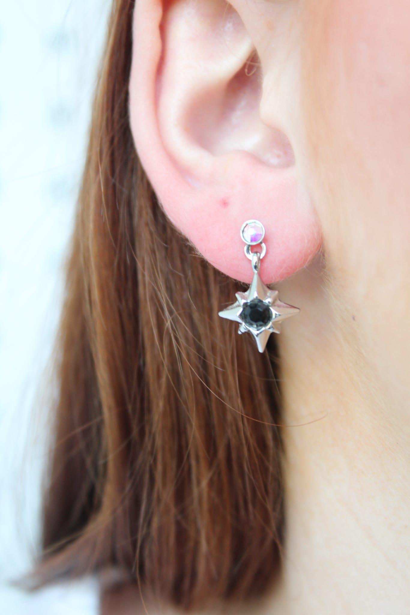 Jodie Dangle Earring