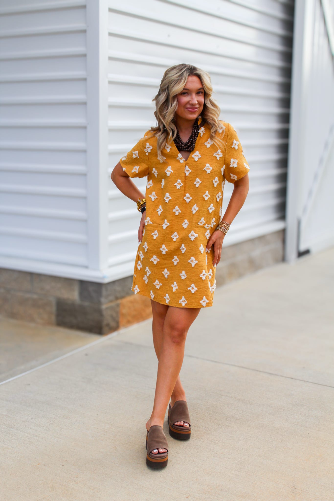 Molly Short Sleeve Detailed Dress