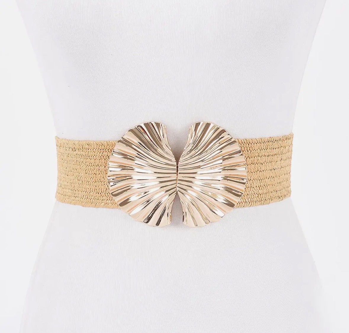 Faux Straw Metal Flower Stretch Belt