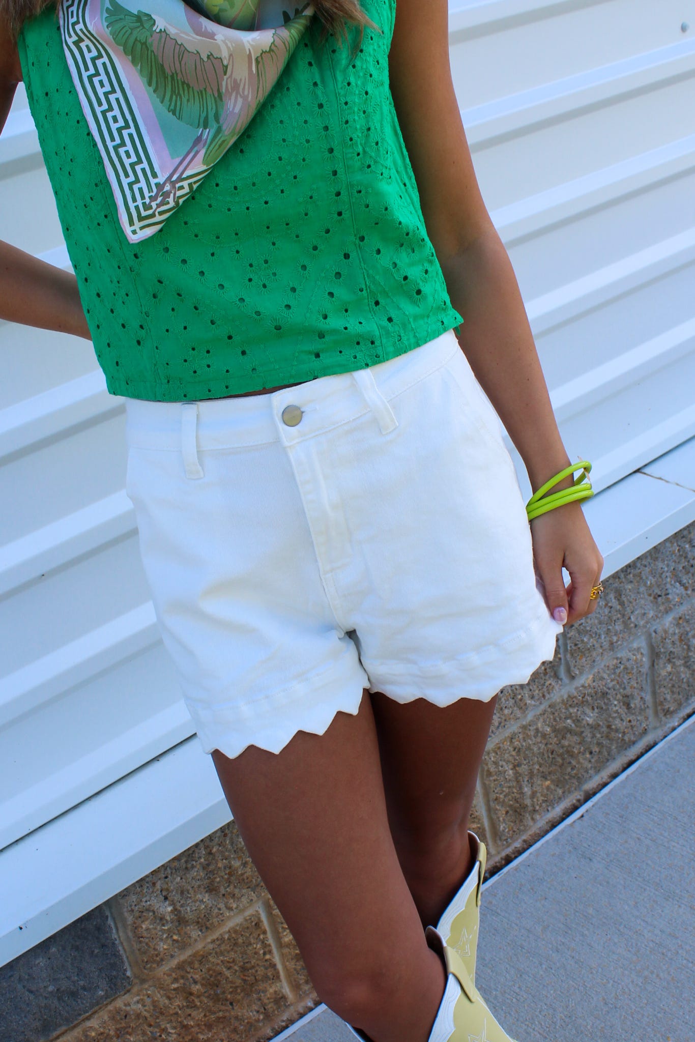 Daze Ahead White Denim Scalloped Shorts
