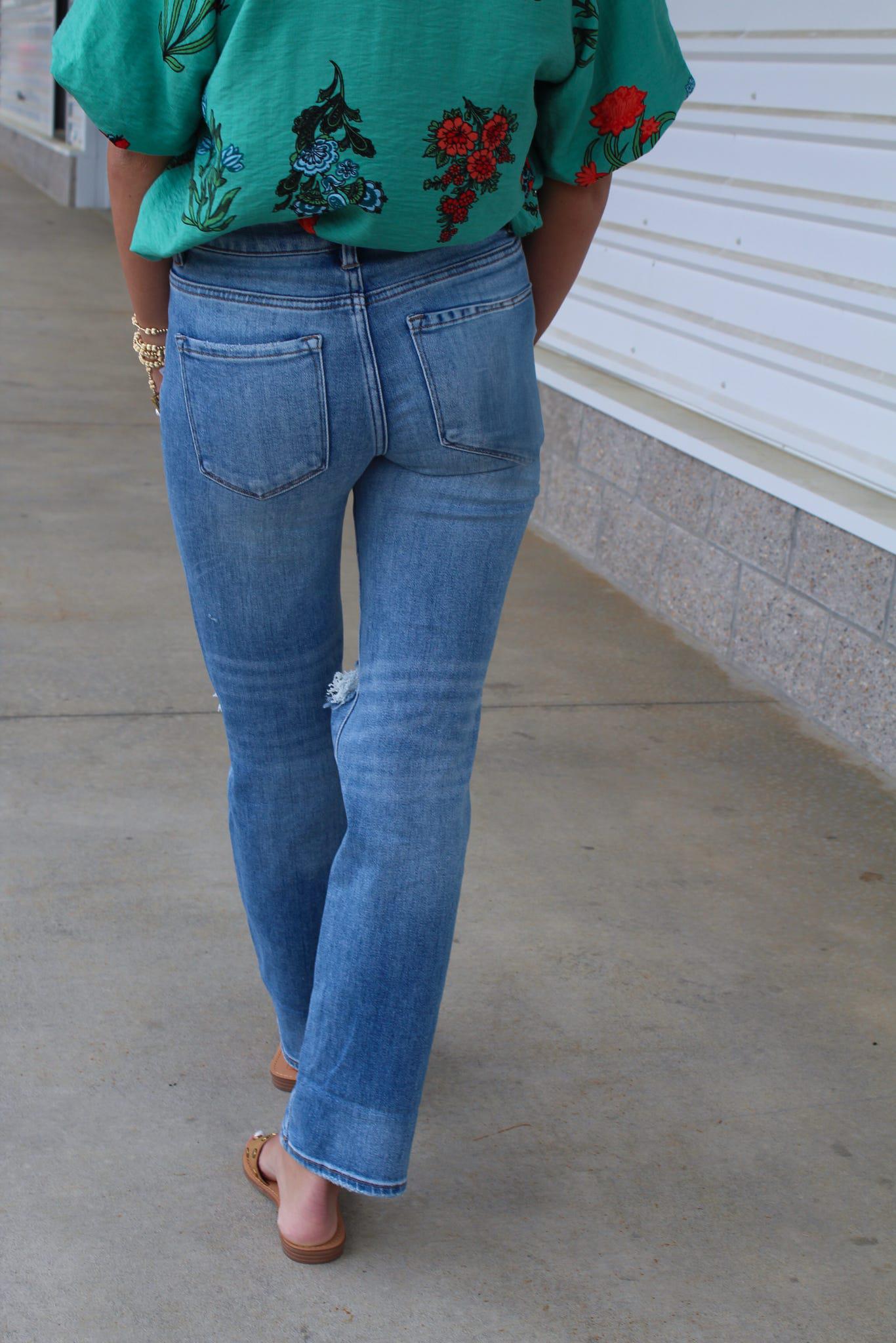 Vervet Blue High Rise Straight W Raw Hem