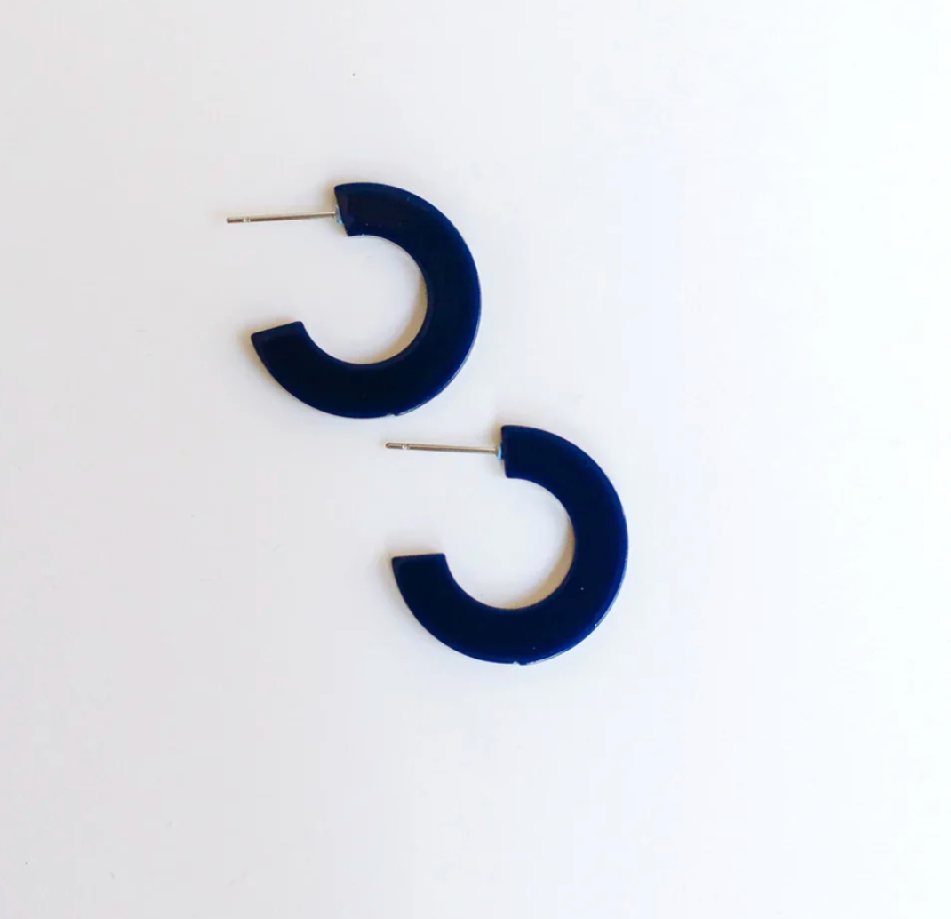 SMALL ACRYLIC HOOPS