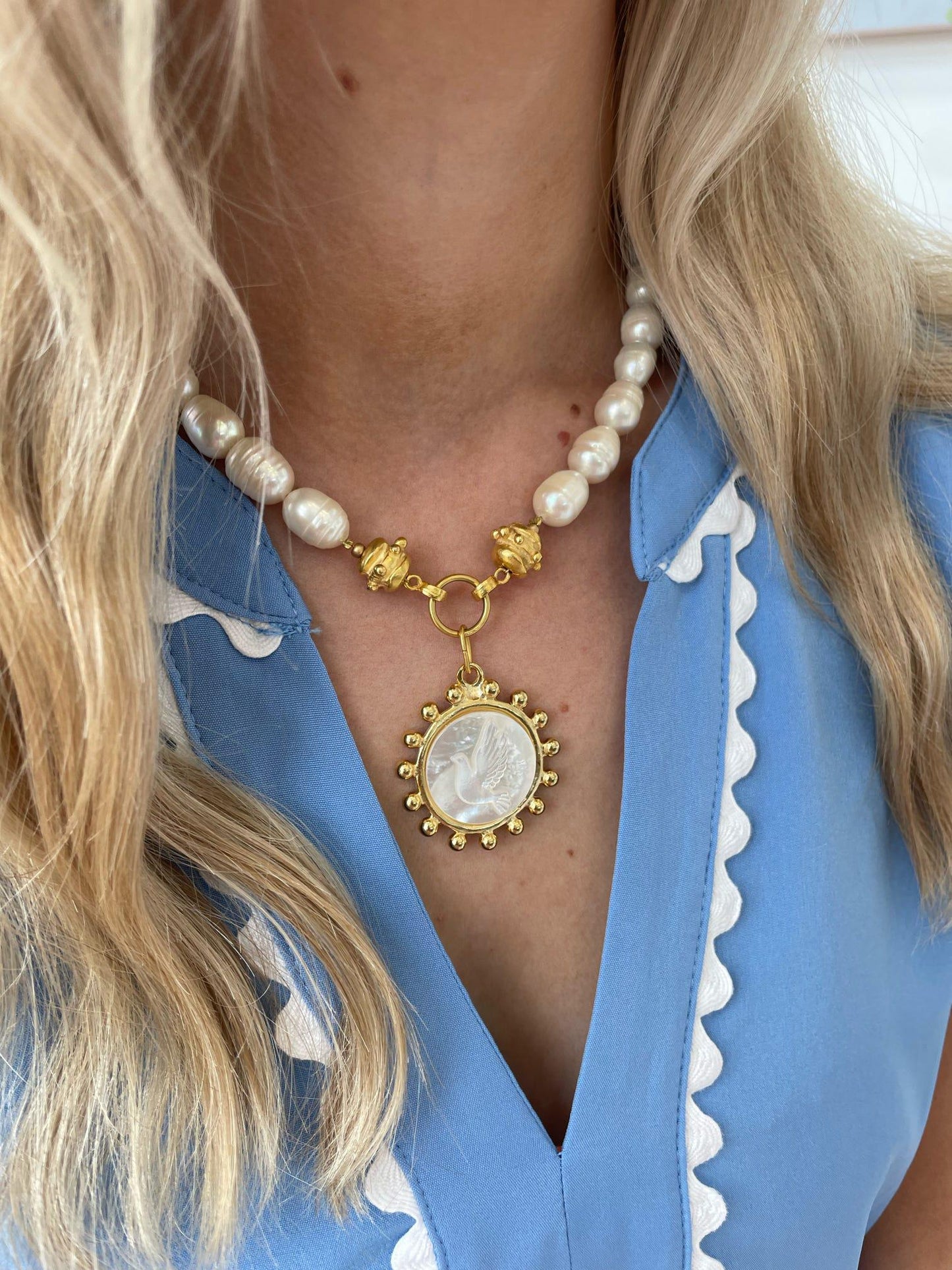Mother of Pearl Pendant on Freshwater Pearl Necklace