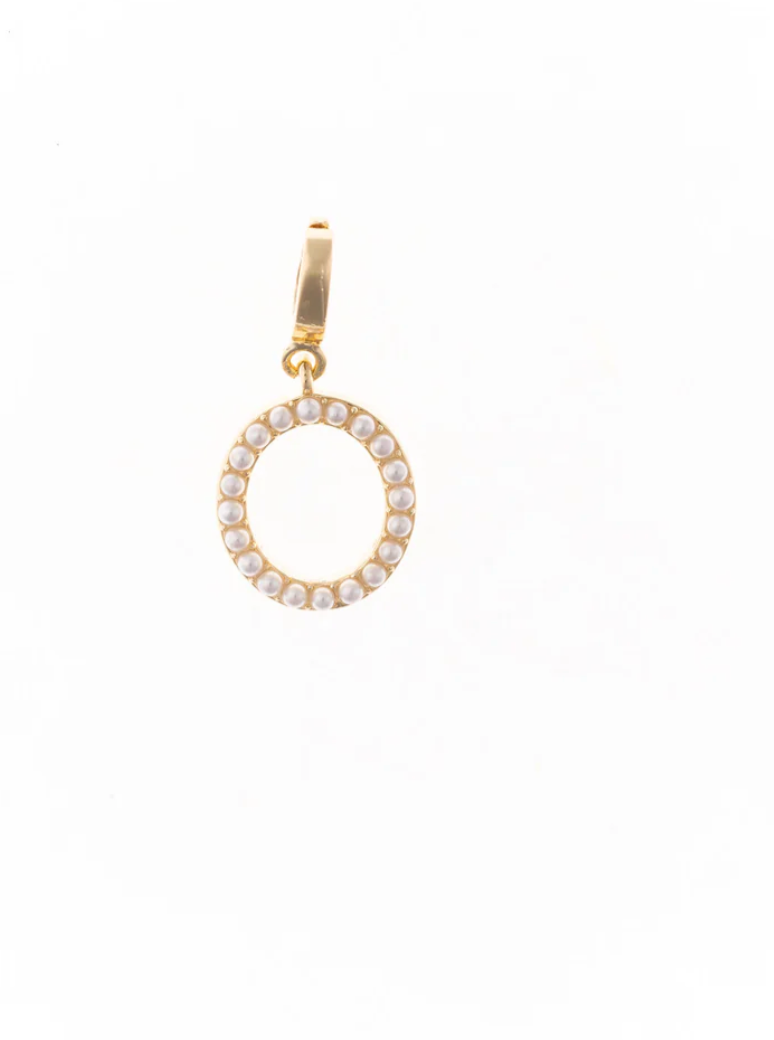 Avery Charms