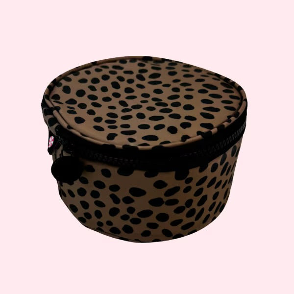 6" Big Cat Button Bag