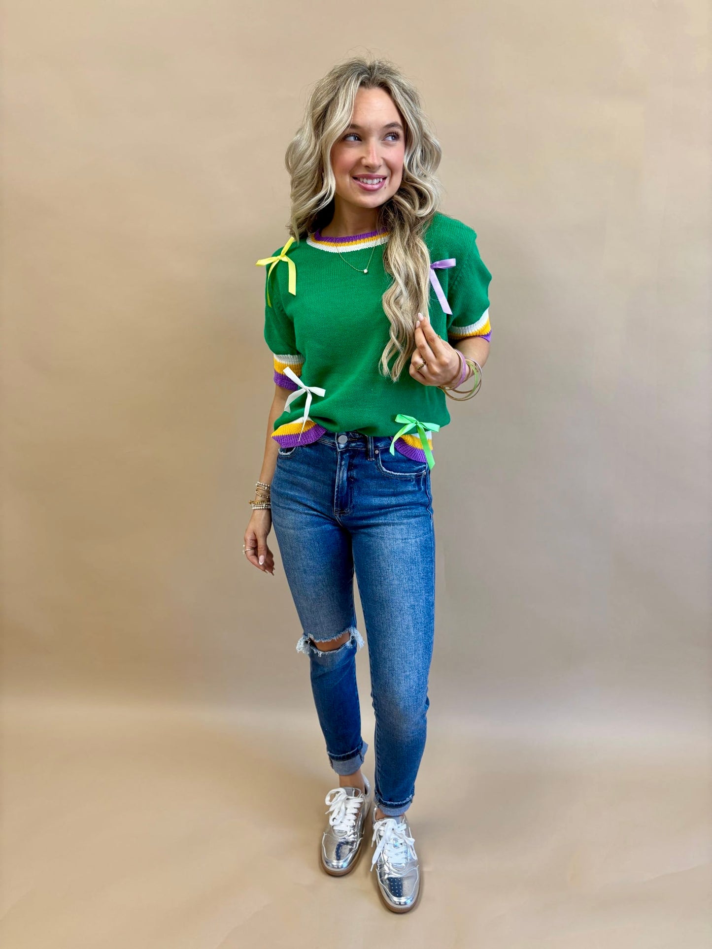 Mardi Gras Bow Detail Short Sleeve Pullover Top