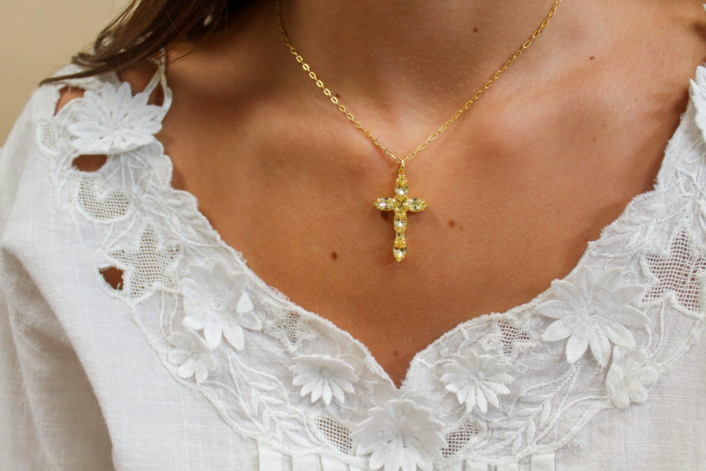 Clarissa Cross Pendant Necklace Jonquil