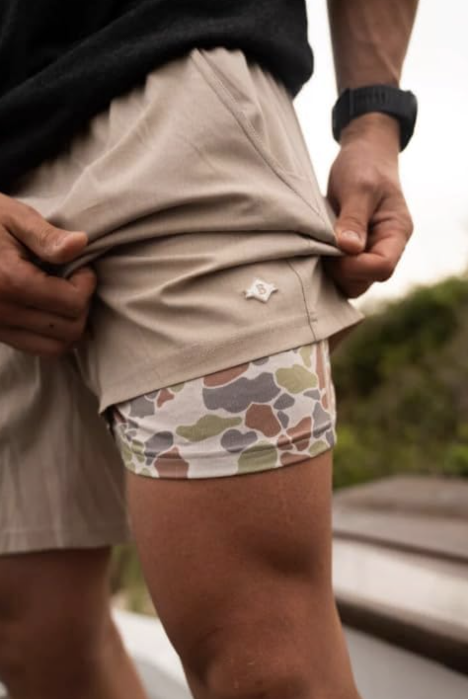 Athletic Short - Heather Khaki - Driftwood Camo Liner 7''