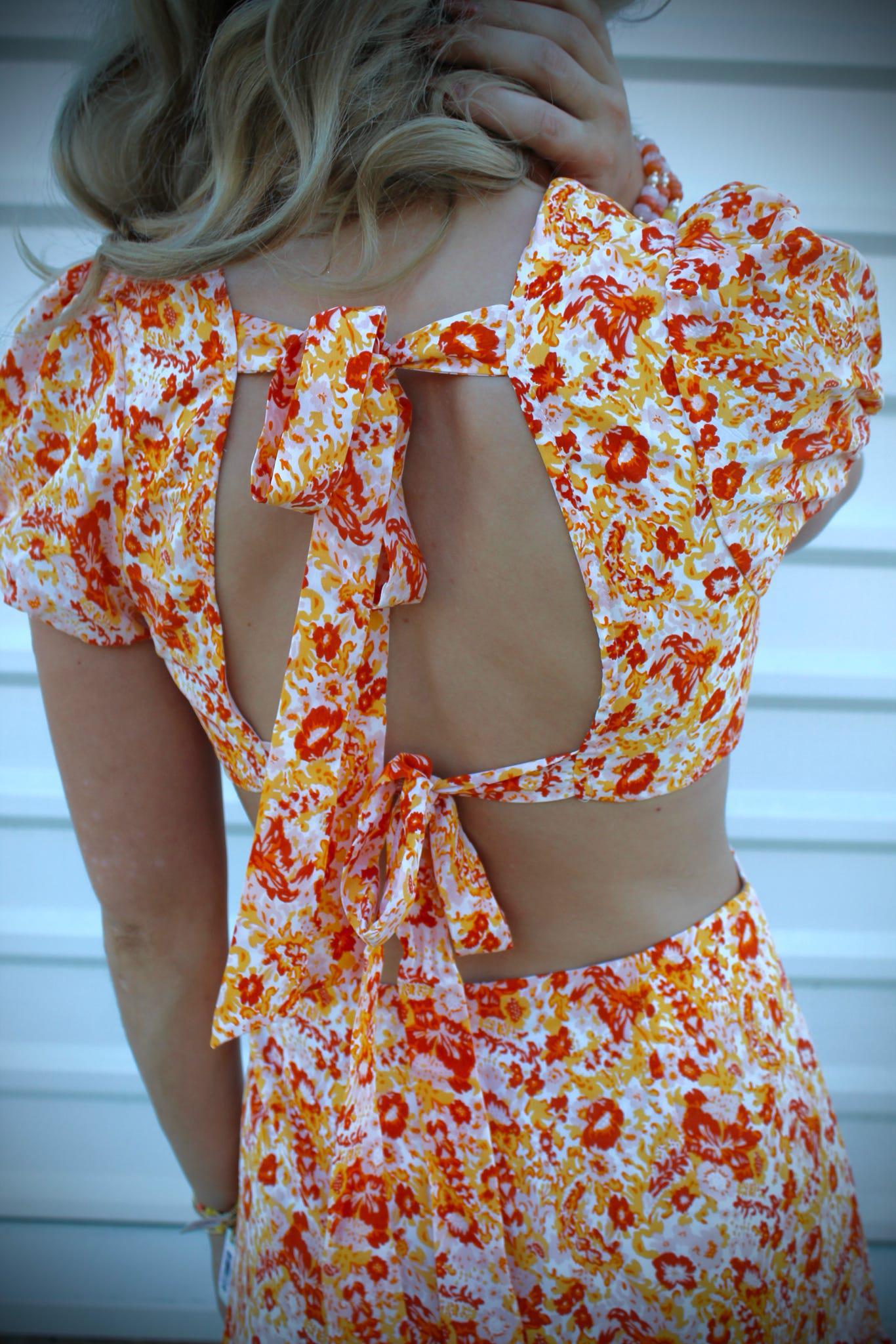 MINI DRESS W/ CUTOUTS AT THE BACK AND SIDES: ORANGE