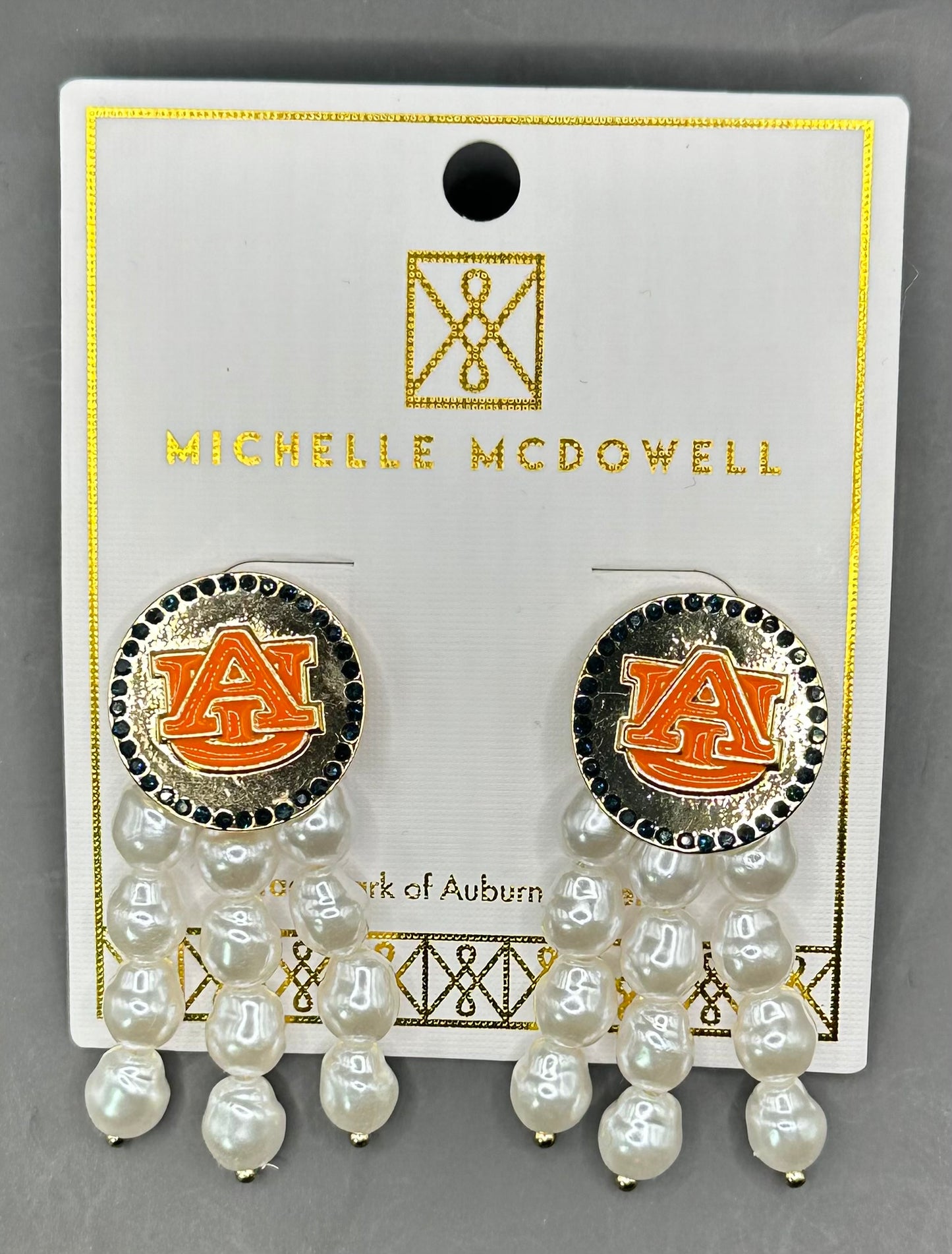 AU Pearl Earrings