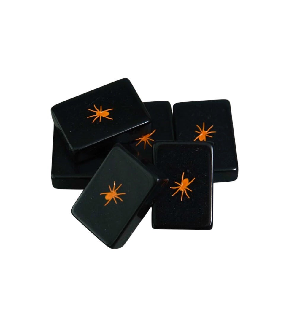 A Beautiful Line Tile Set