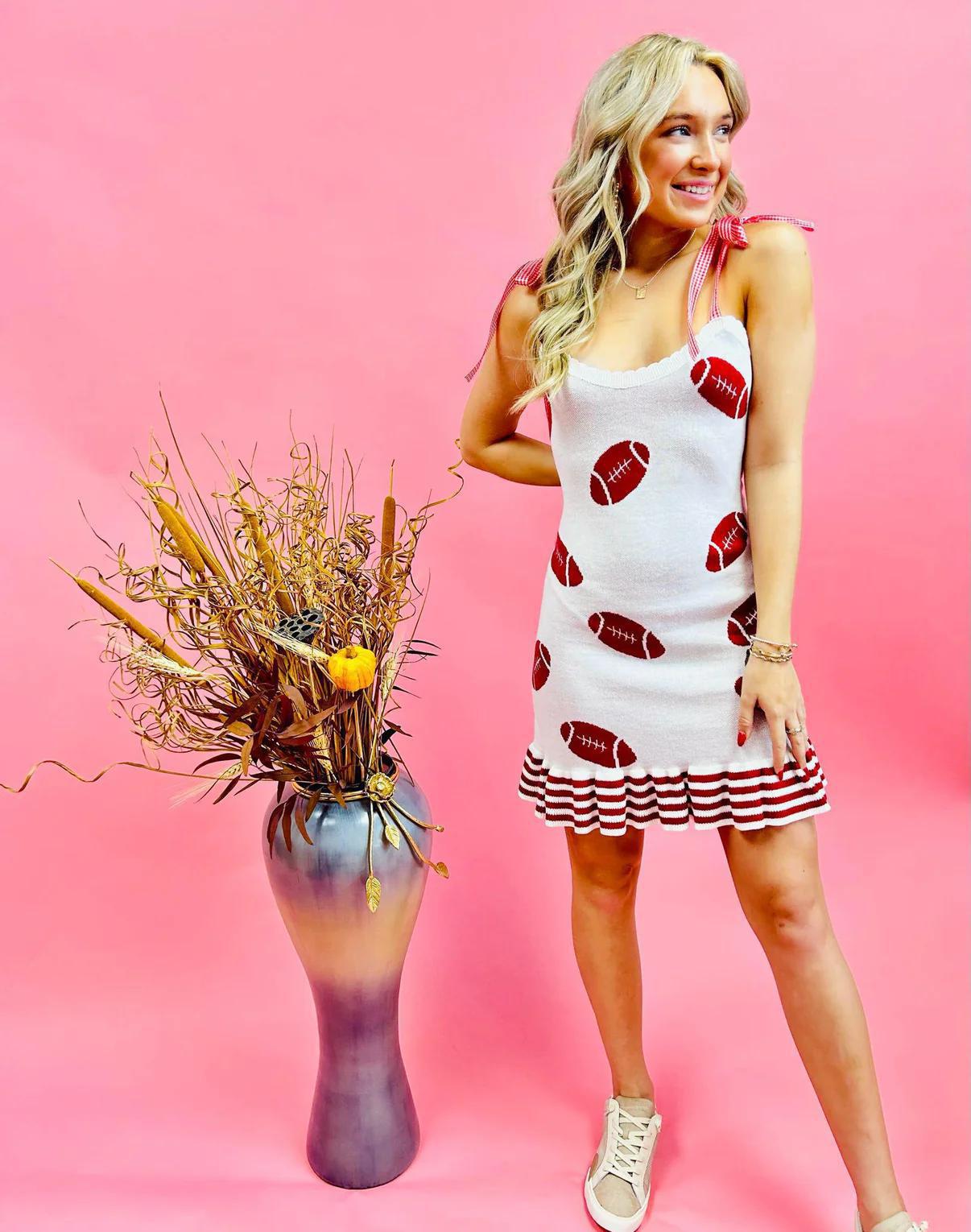 Gameday Football Knitted Mini Dress Large / Ivory/Red Gameday Football Knitted Mini Dress Large / Ivory/Red
