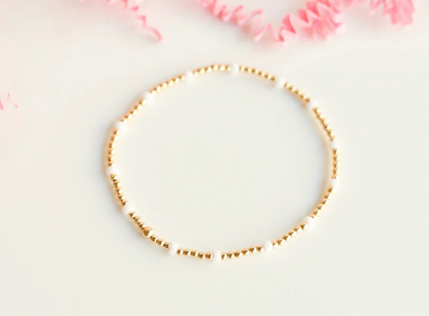 Dainty Poppi Bracelet
