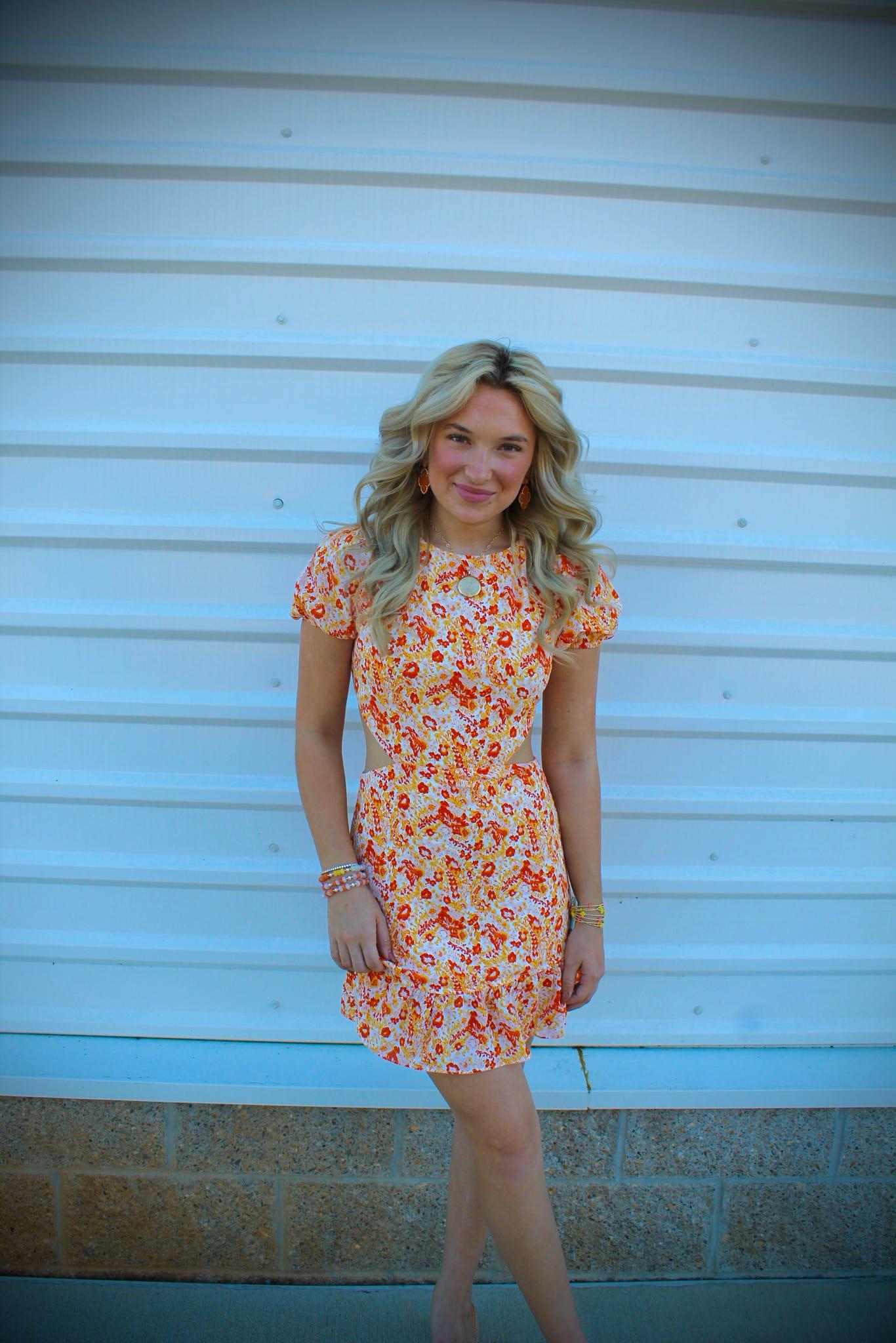 MINI DRESS W/ CUTOUTS AT THE BACK AND SIDES: ORANGE Medium MINI DRESS W/ CUTOUTS AT THE BACK AND SIDES: ORANGE Medium