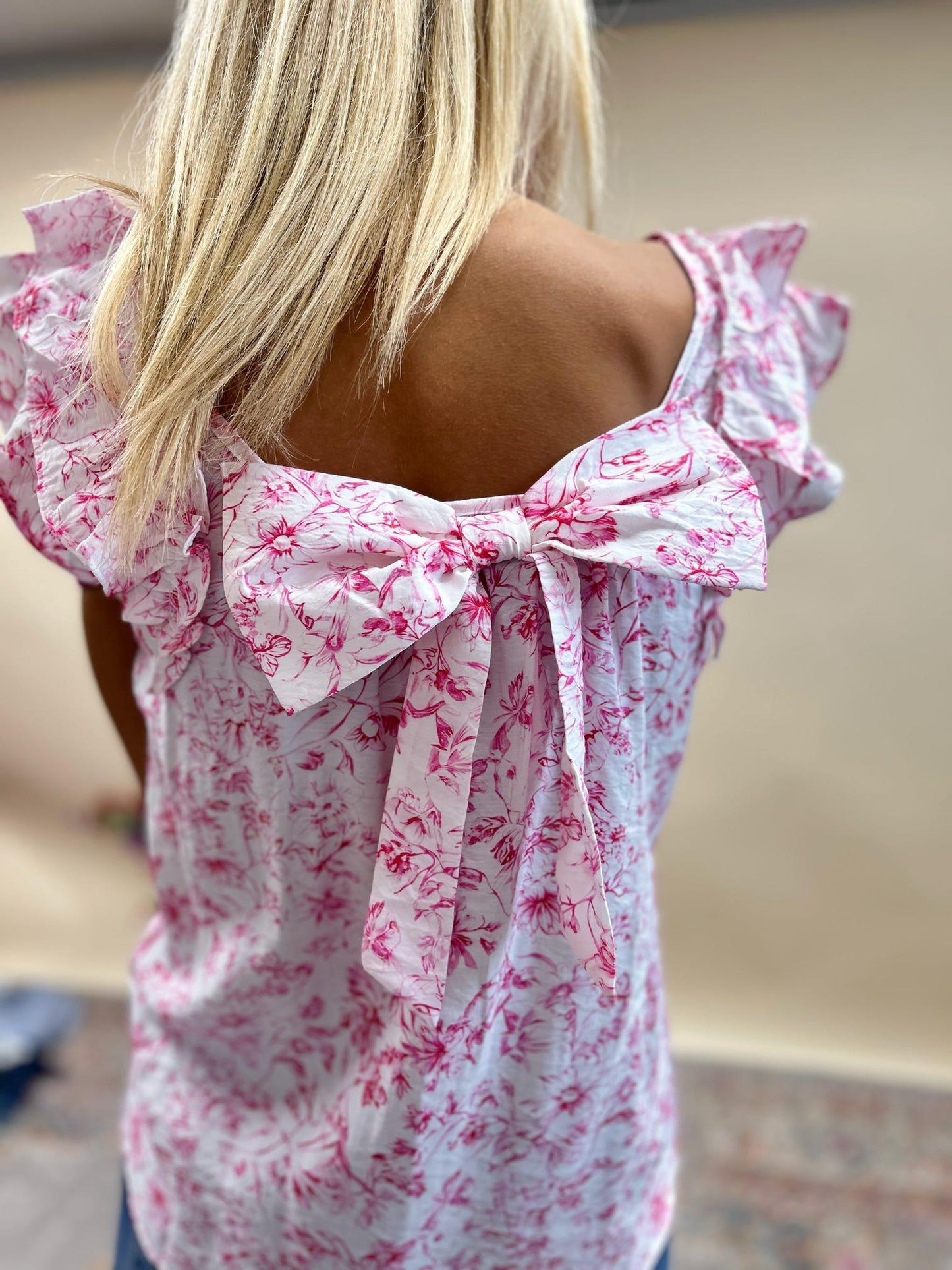 Kayla Flowy Bow Top