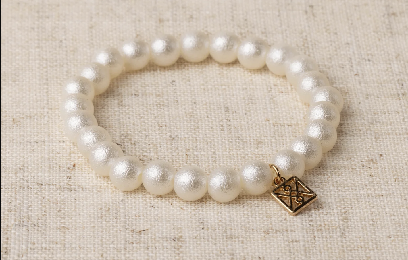 Cotton Pearl Bracelet