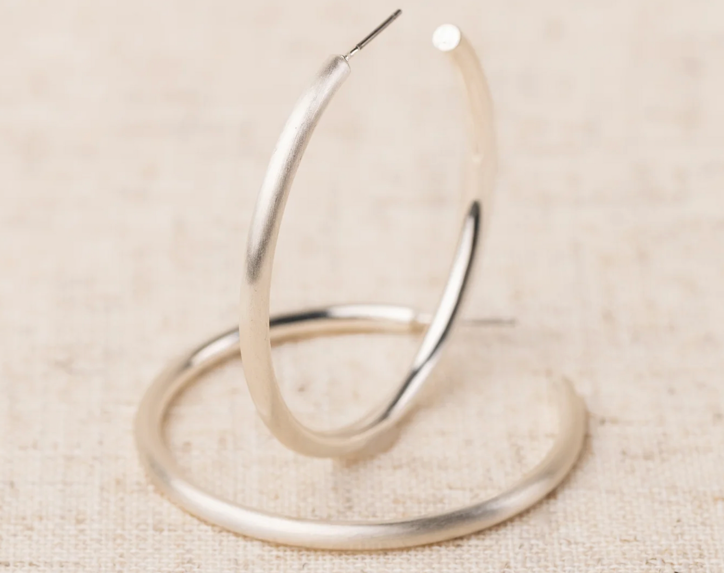ESTONIA HOOP EARRING