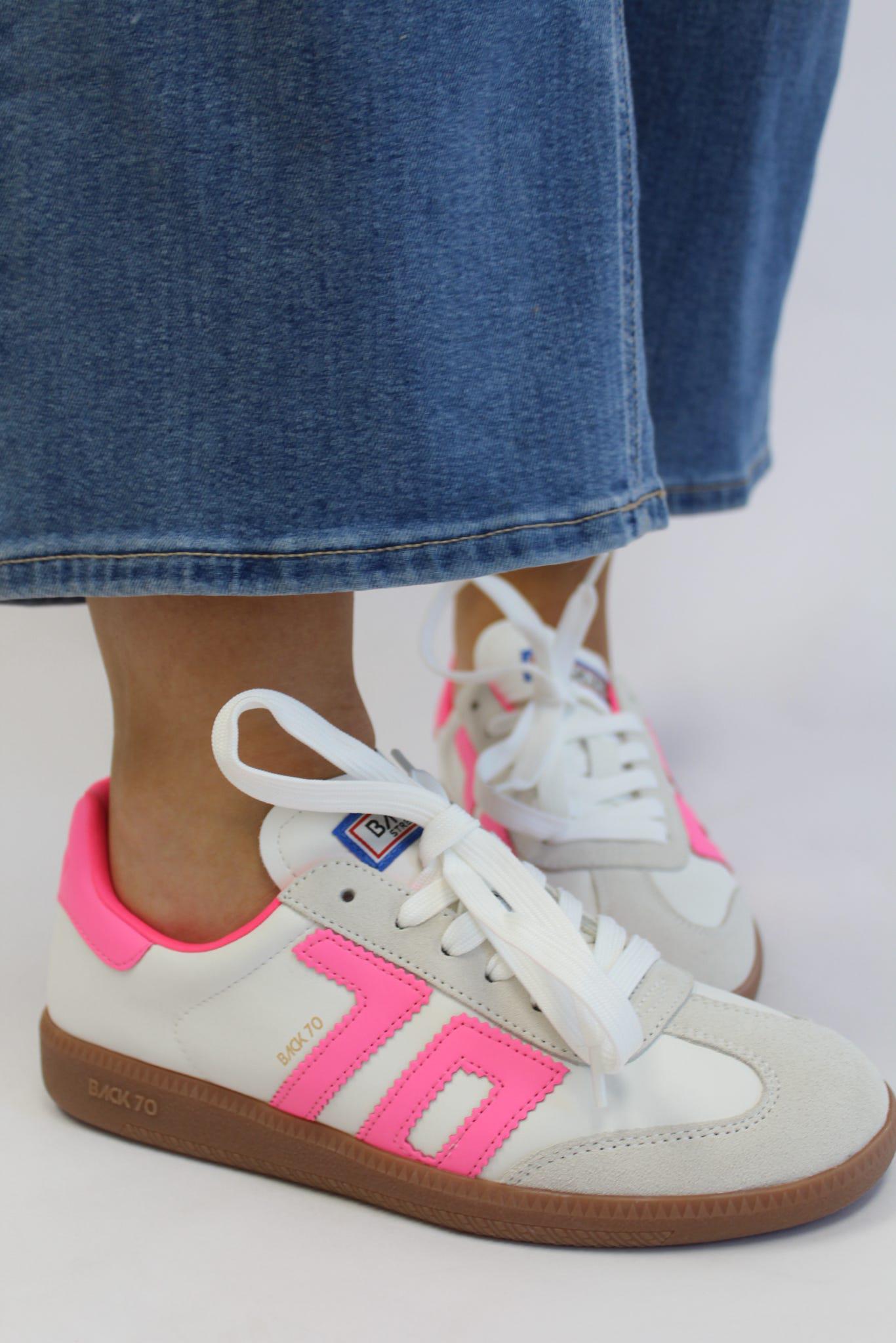 Cloud 2505 Fluorescent Pink