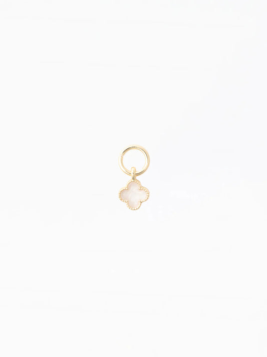 Charm Luxe Quatrefoil