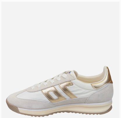 Barkley Jogger in Metallic Gold Sneakers