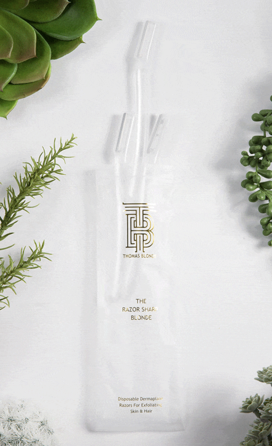 The "Razor Sharp" Blonde- Dermaplane Razors