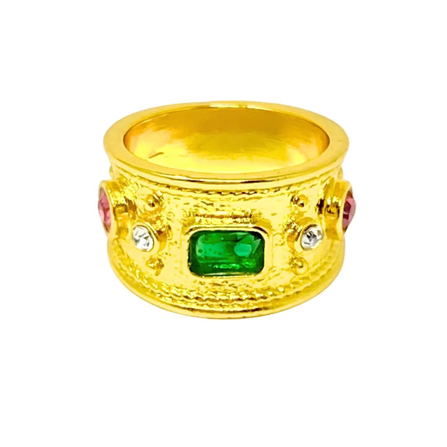 The Queen Ring with Emerald Center Stone
