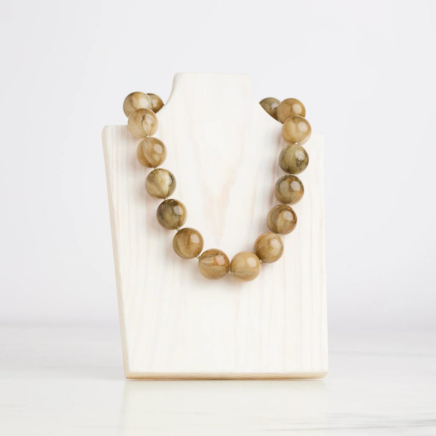 Hot Girls Pearl Pearl Necklace