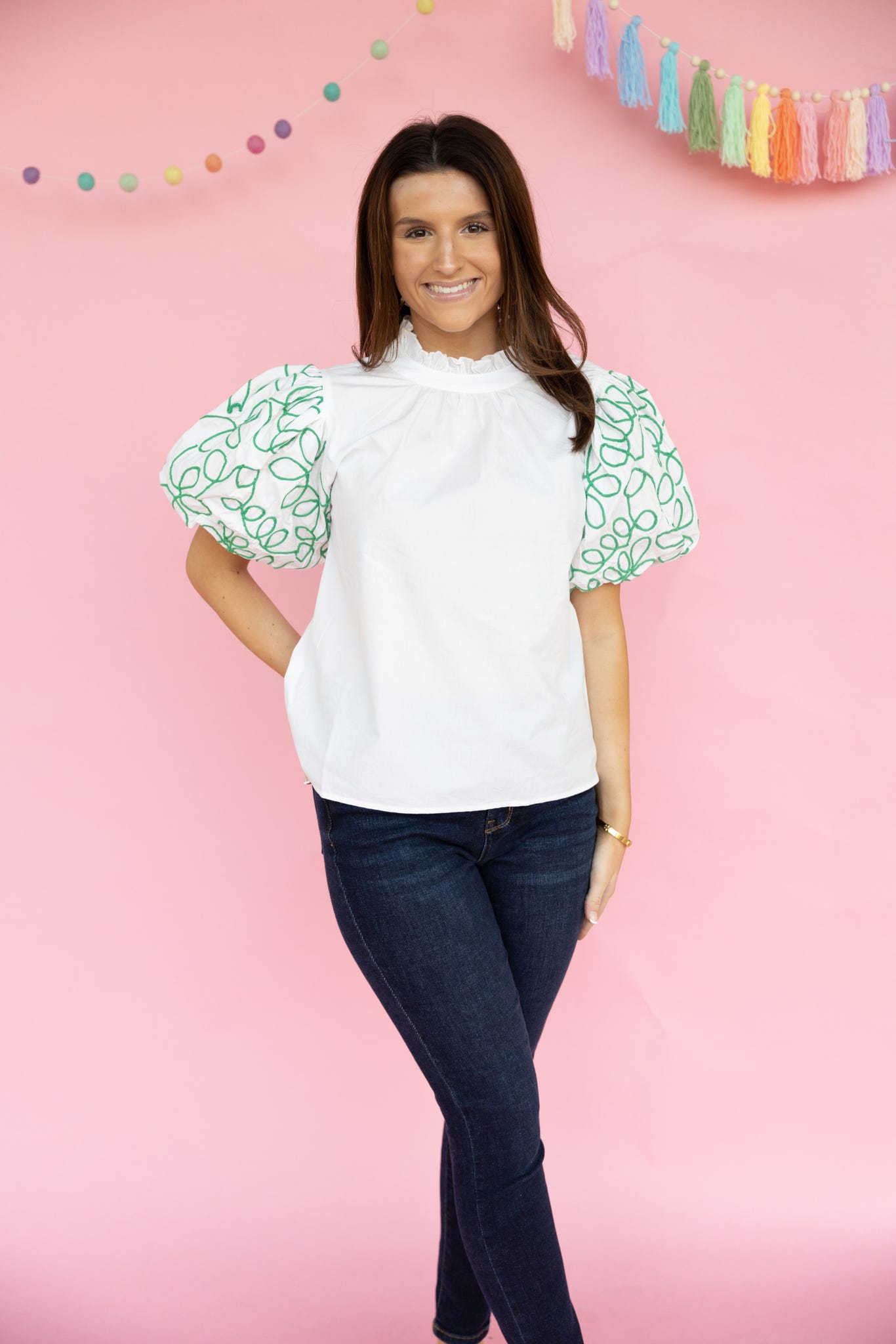 Embroidered Puff Sleeve Top - White & Green
