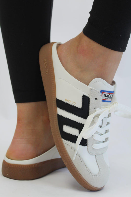 Black White Easter Back 70