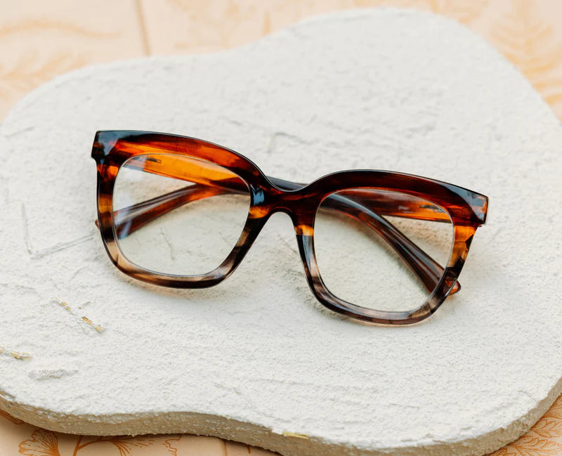 Cleo - Brown Ombre Horn Peepers