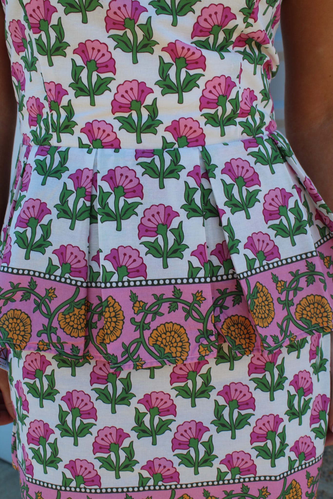 Pink Marigold Garden Set