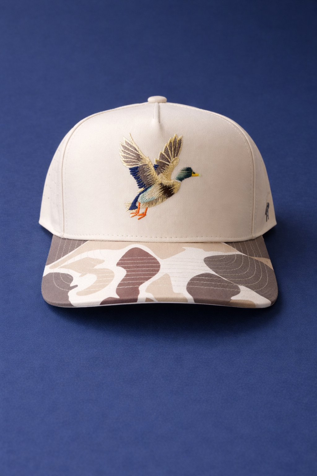 His Love's Embroidered Hat's