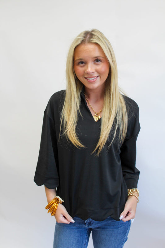 Leisure Chic Scallop Hem Top