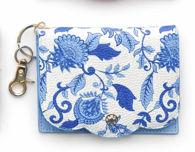 Scalloped Wallet