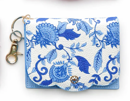 Scalloped Wallet