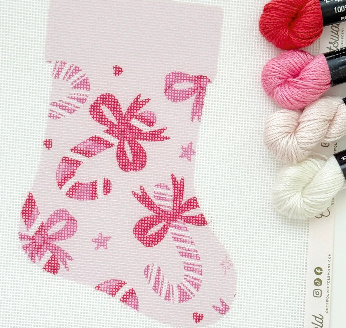 Candy Cane Bows Mini Christmas Needlepoint Canvas