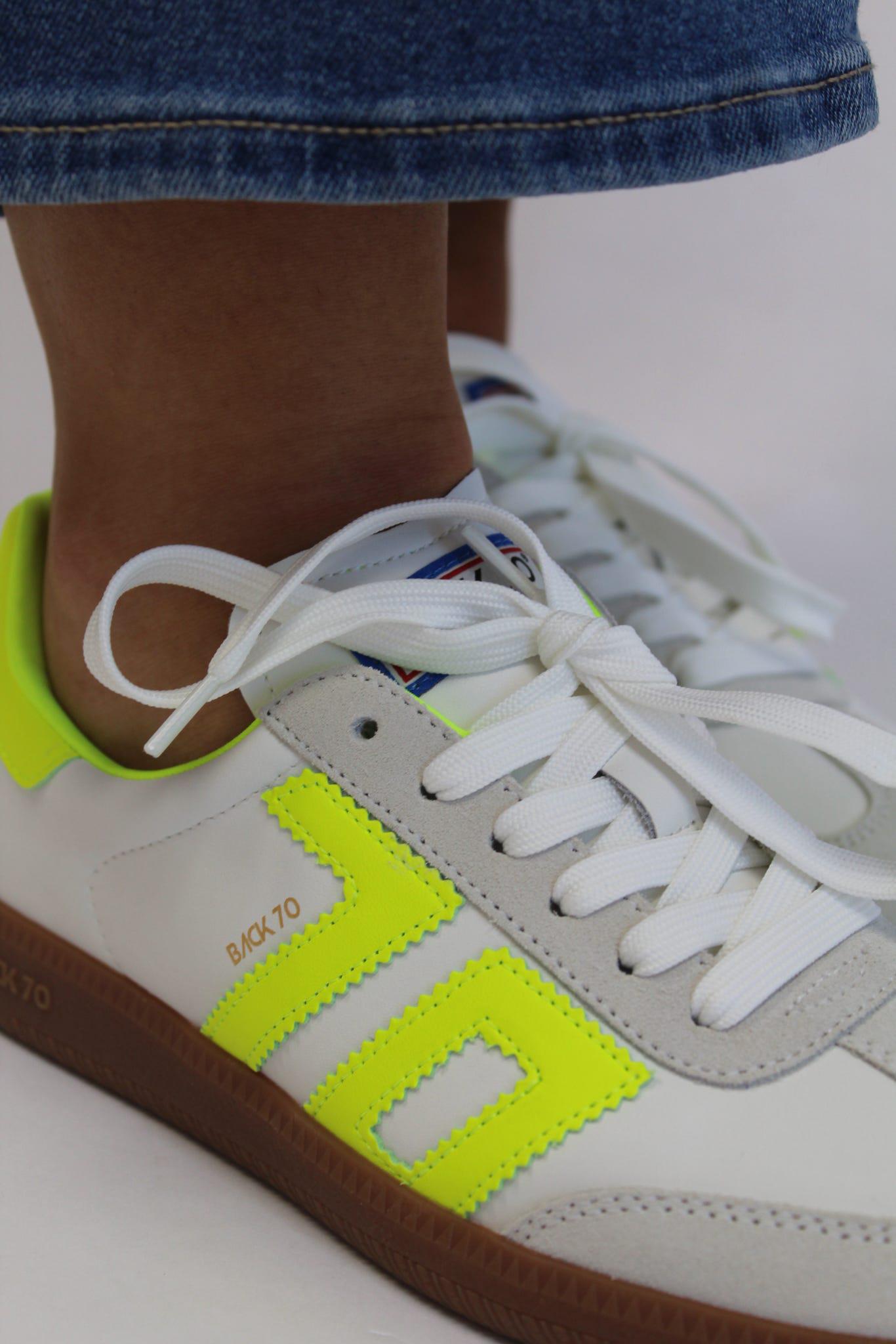 Cloud 2505 Fluorescent Yellow