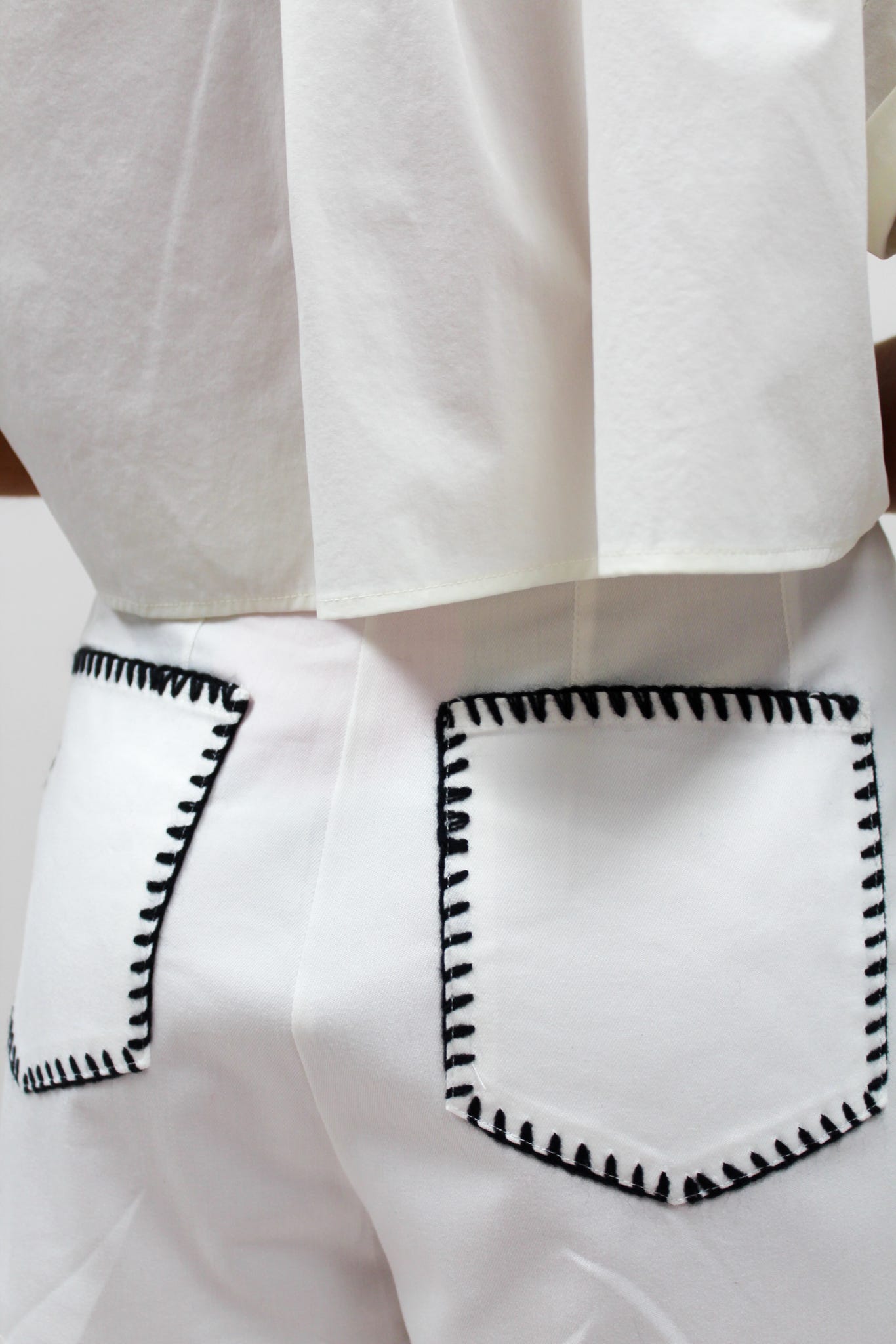 Sailmaker Stitch Shorts - White