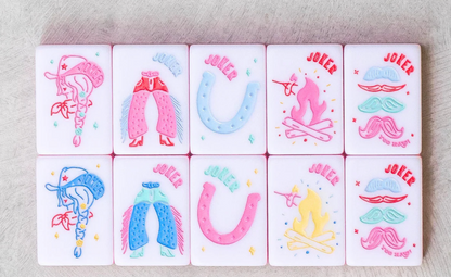 Miss Cowgirl Mahjong Set