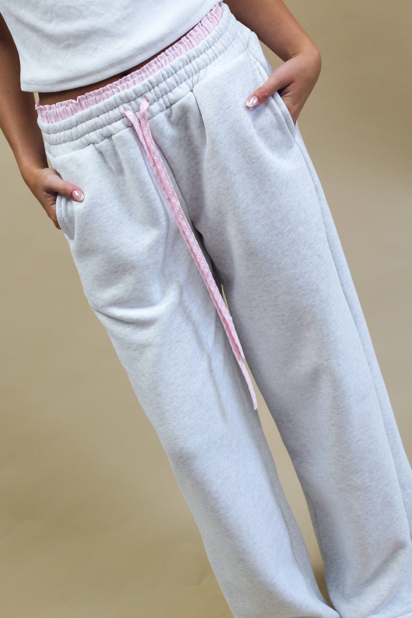 Peekaboo Plaid Boxer Sweatpants