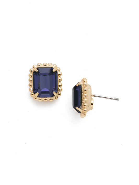 Octavia Scalloped Stud Earrings
