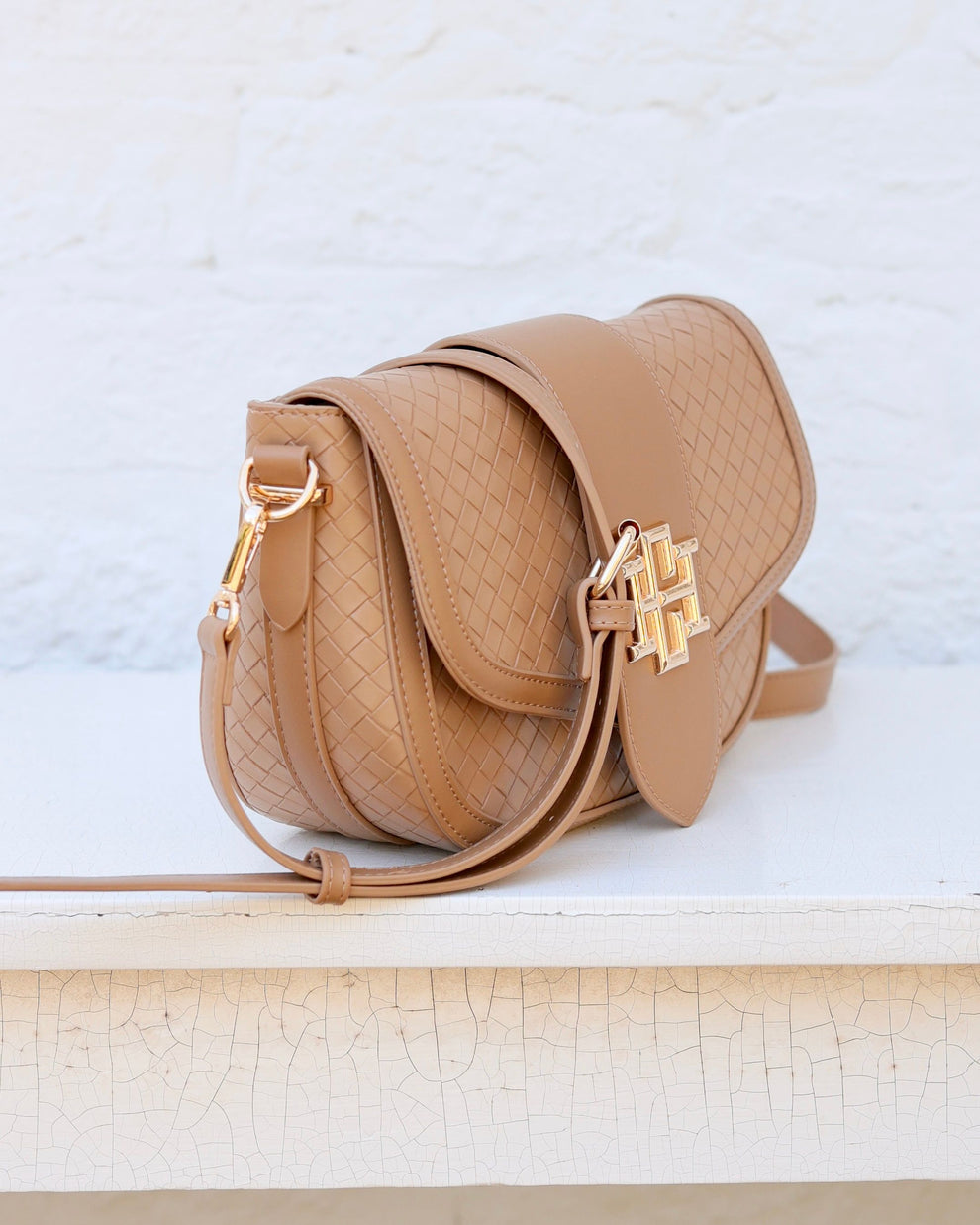 Griffin Crossbody Bag