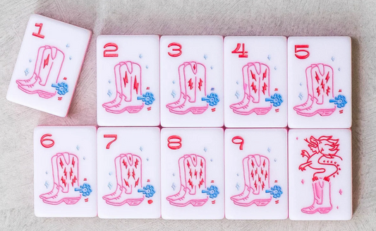 Miss Cowgirl Mahjong Set