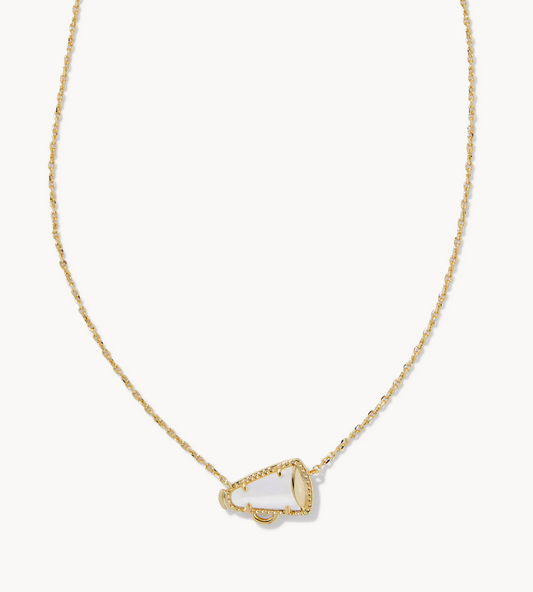 Cheer Short Pendant Necklace