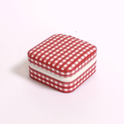 The Gingham Travel Jewelry Case