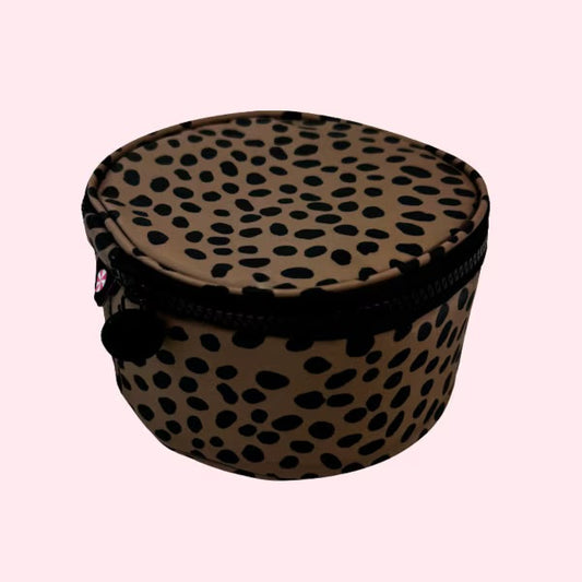 6" Big Cat Button Bag