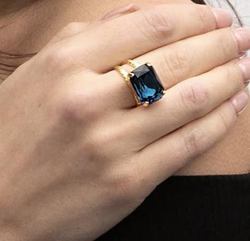 Kathleen Statement Ring