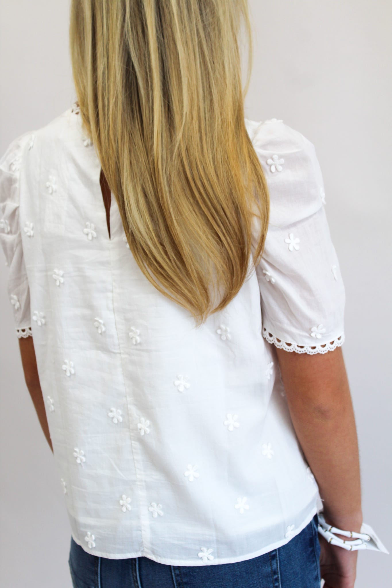 Champagne Behavior Short Puff Sleeve Blouse - White