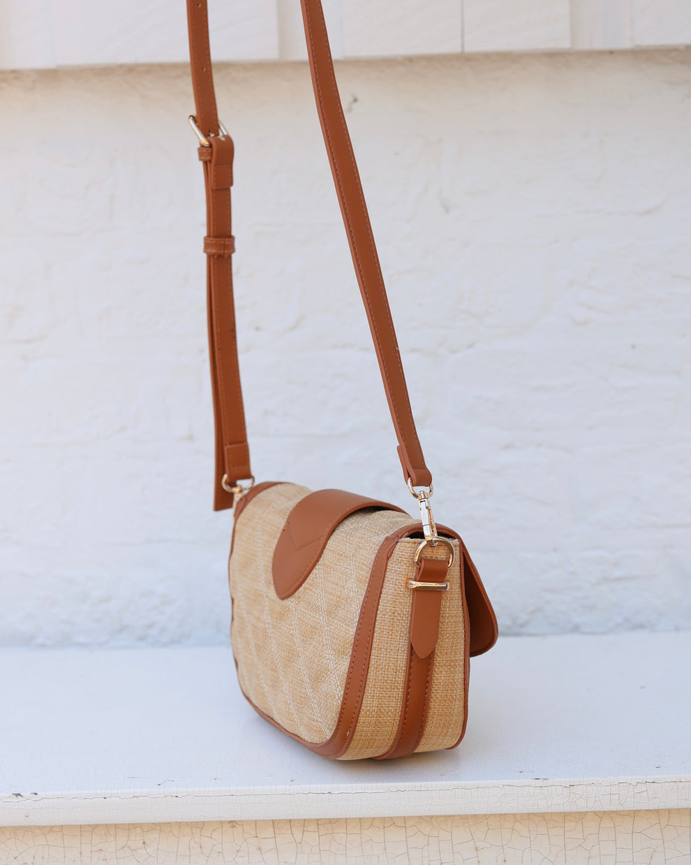 Griffin Crossbody Bag