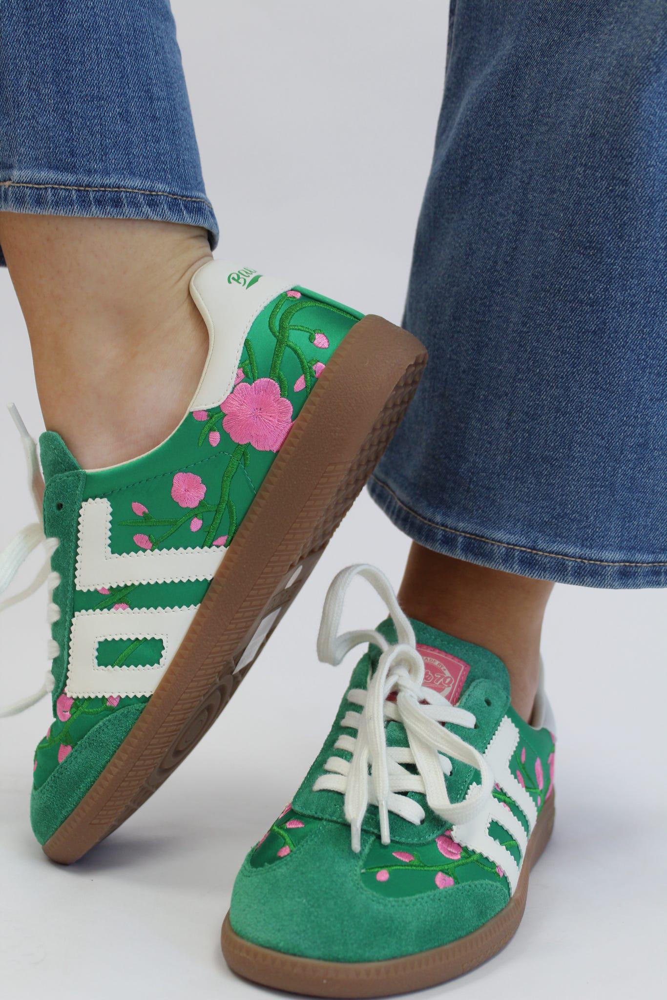 Floral Green Ghost C26